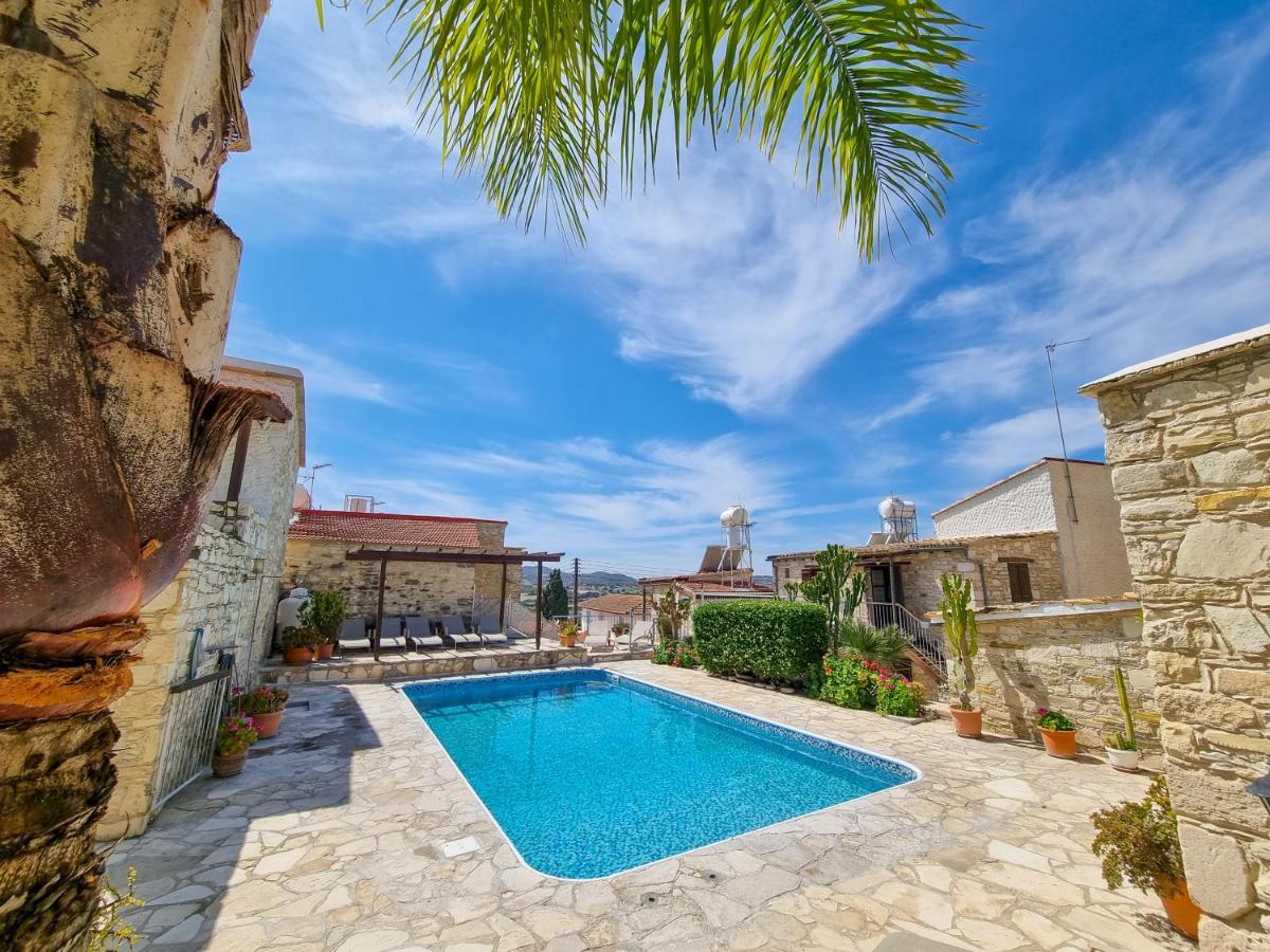 Poseidon'S Pool Paradise Skarinou Buitenkant foto